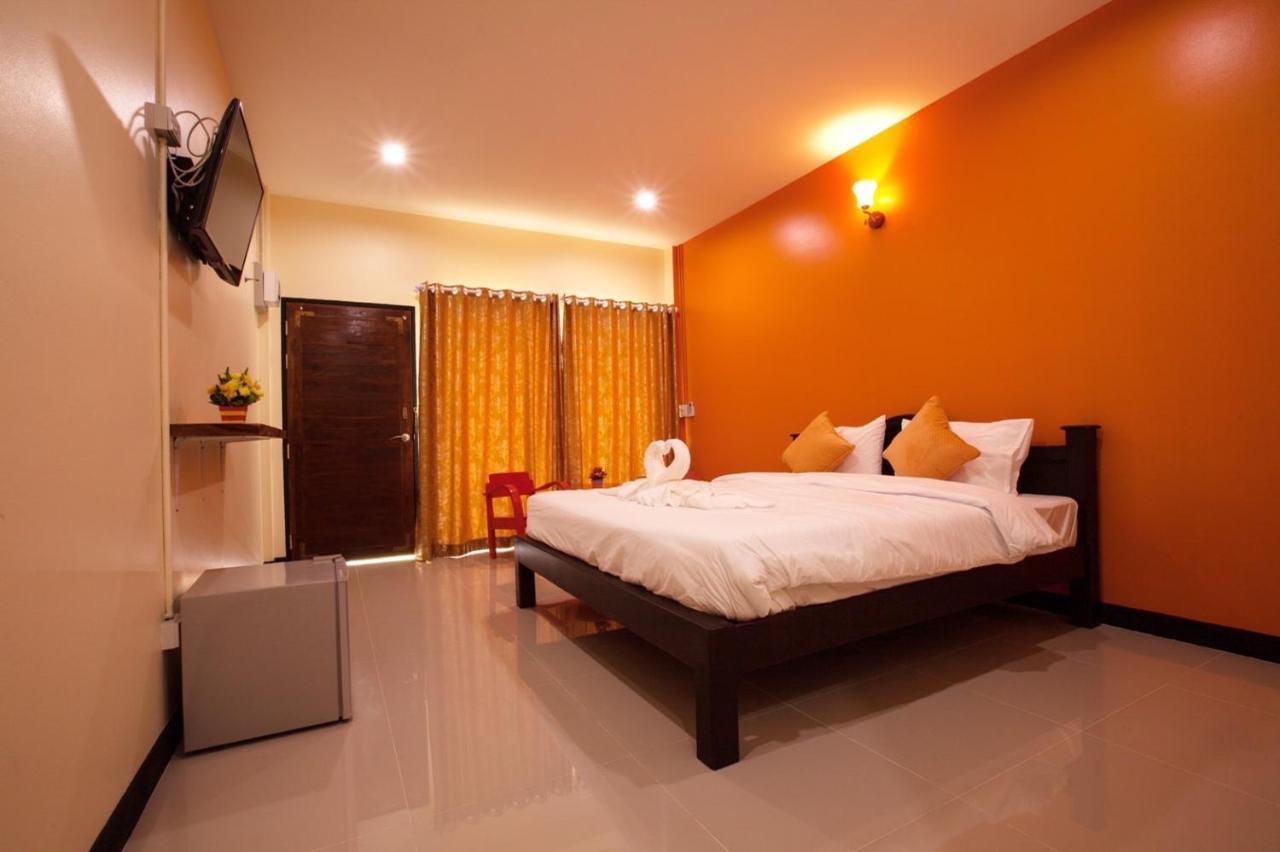 โรงแรมบ้านมะกรูด Baan Ma Grood Hotel Phayao Exterior foto