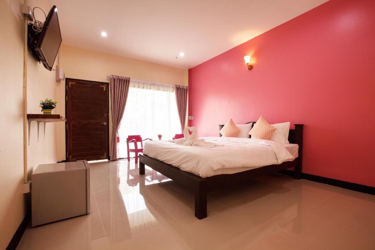 โรงแรมบ้านมะกรูด Baan Ma Grood Hotel Phayao Exterior foto